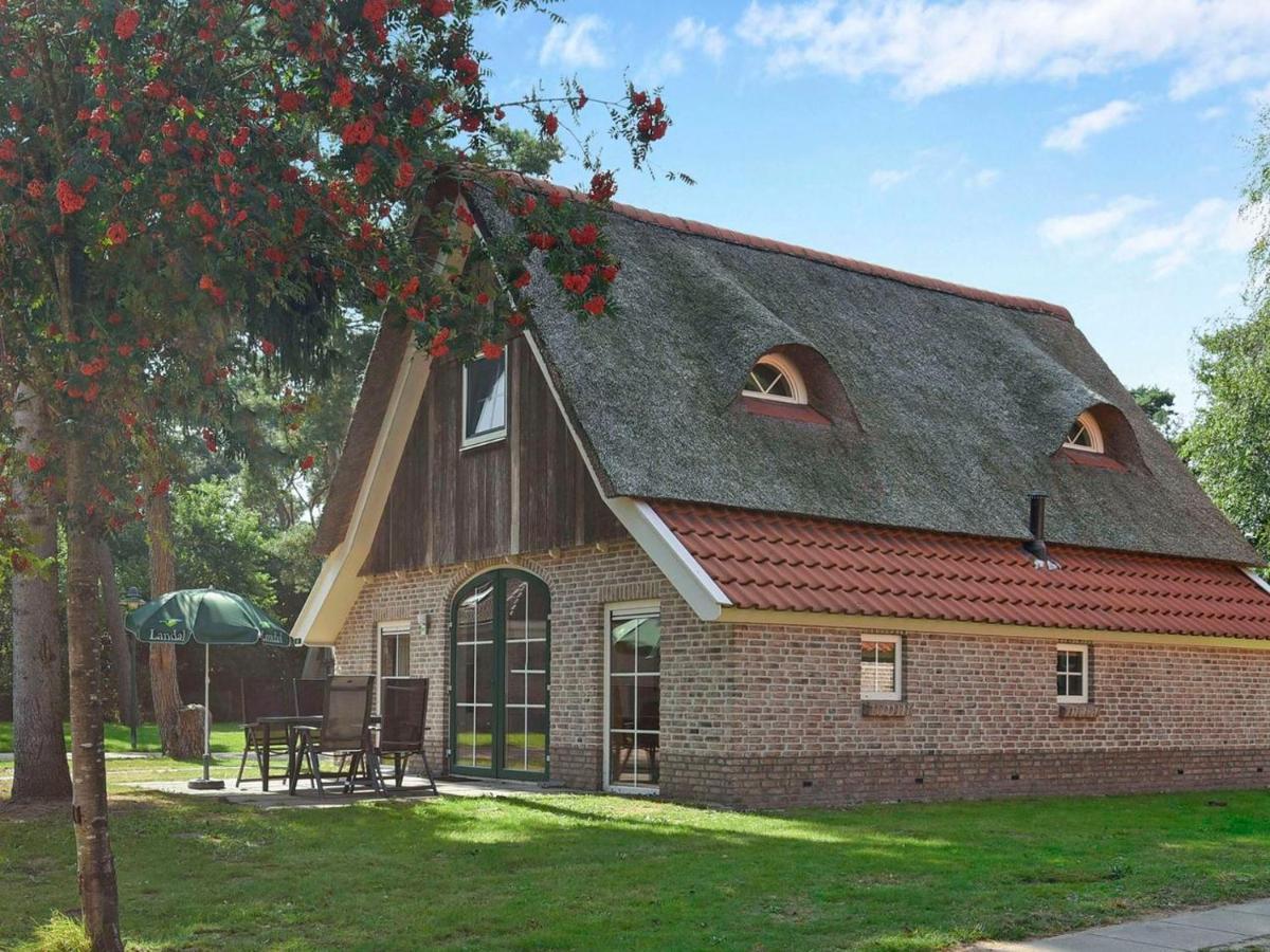 Landal Landgoed De Hellendoornse Berg Otel Haarle Dış mekan fotoğraf